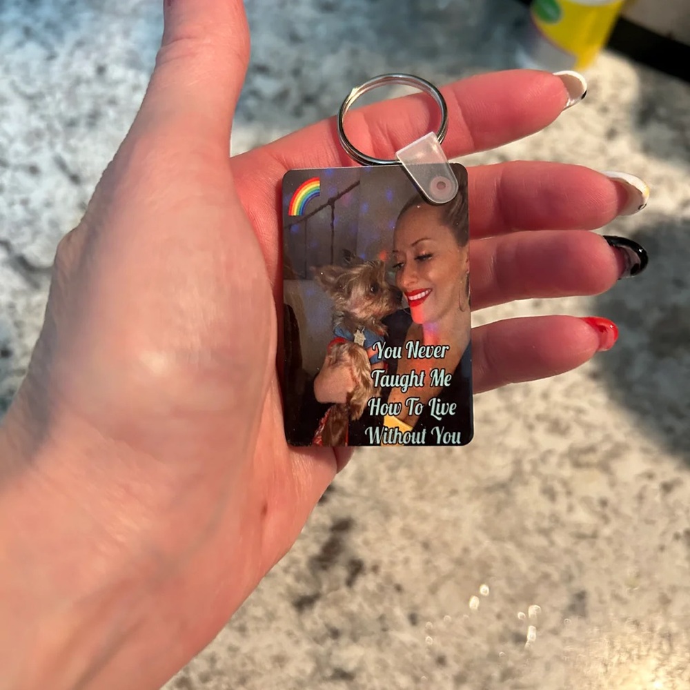 Custom Photo Keychain - Picture 5 of 8